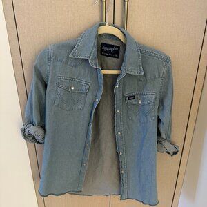 Levi Denim Shirt in Girl's Large